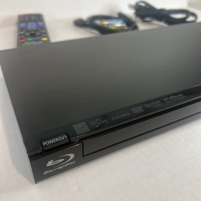 Panasonic DMP-BD75 Blu-ray DVD Player Black w/ Remote and HDMI Cables - TESTED