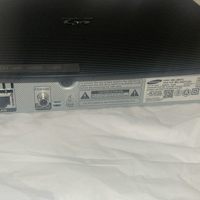 Samsung BD-JM57C Blu-ray DVD Player Wi-Fi Streaming w/ Remote HDMI Cable TESTED