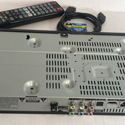 Samsung BD-C5500 BluRay DVD Player w/ Remote Control HDMI Cable Bundle TESTED