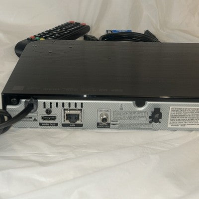 Samsung BD-FM51 BluRay DVD Player w/HDMI Cable Remote TESTED