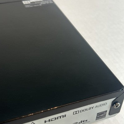 Sanyo FWBP506FF Blu-Ray DVD Player w/ Remote Control HDMI Cable Bundle TESTED