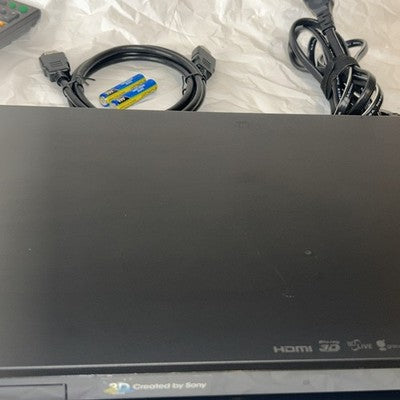Sony BDP-S470 Blu-Ray DVD Player 3D w/ Remote HDMI Cable Power Cord TESTED