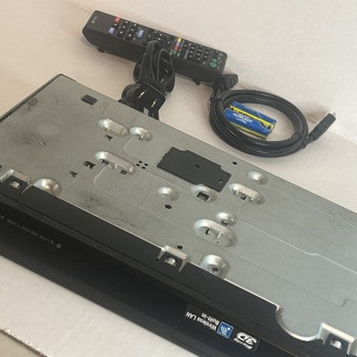 Sony BDP-BX510 BluRay DVD Player WiFi 3D w/ HDMI Remote Control Bundle TESTED