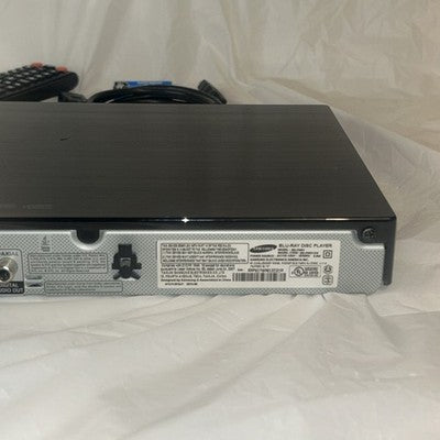 Samsung BD-FM51 BluRay DVD Player w/HDMI Cable Remote TESTED