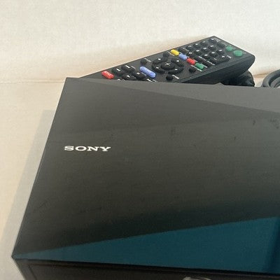 Sony BDP-BX510 BluRay DVD Player WiFi 3D w/ HDMI Remote Control Bundle TESTED