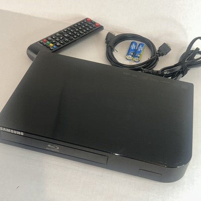 Samsung BD-H5100 Bluray DVD Player w/ Remote HDMI Cord Power Cable Bundle TESTED