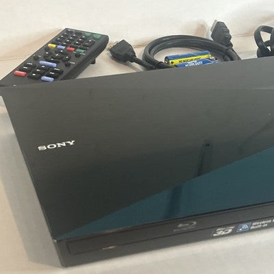 Sony BDP-BX510 BluRay DVD Player WiFi 3D w/ HDMI Remote Control Bundle TESTED