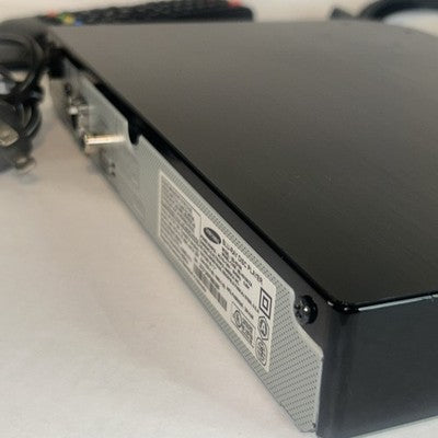 Samsung BD-H5100 Bluray DVD Player w/ Remote HDMI Cord Power Cable Bundle TESTED