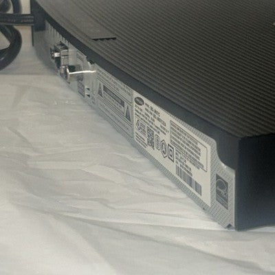 Samsung BD-JM57C Blu-ray DVD Player Wi-Fi Streaming w/ Remote HDMI Cable TESTED