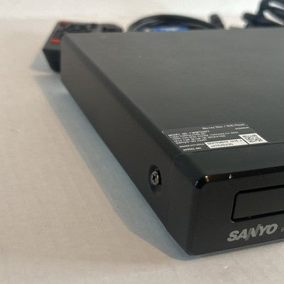 Sanyo FWBP506FF Blu-Ray DVD Player w/ Remote Control HDMI Cable Bundle TESTED